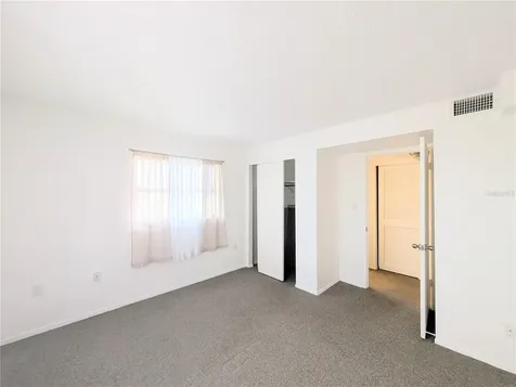 4129 Lake Bayshore Drive Bradenton FL 34205