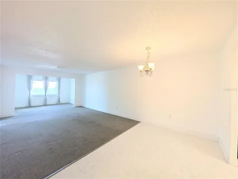 4129 Lake Bayshore Drive Bradenton FL 34205