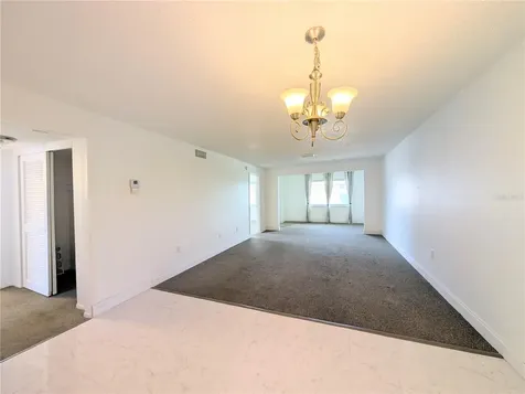 4129 Lake Bayshore Drive Bradenton FL 34205