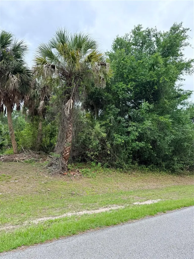 12192 Chamberlain Boulevard Port Charlotte FL 33953