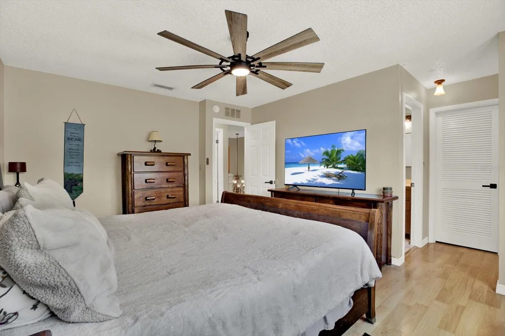 7363 Rosetree Place E Seminole FL 33772