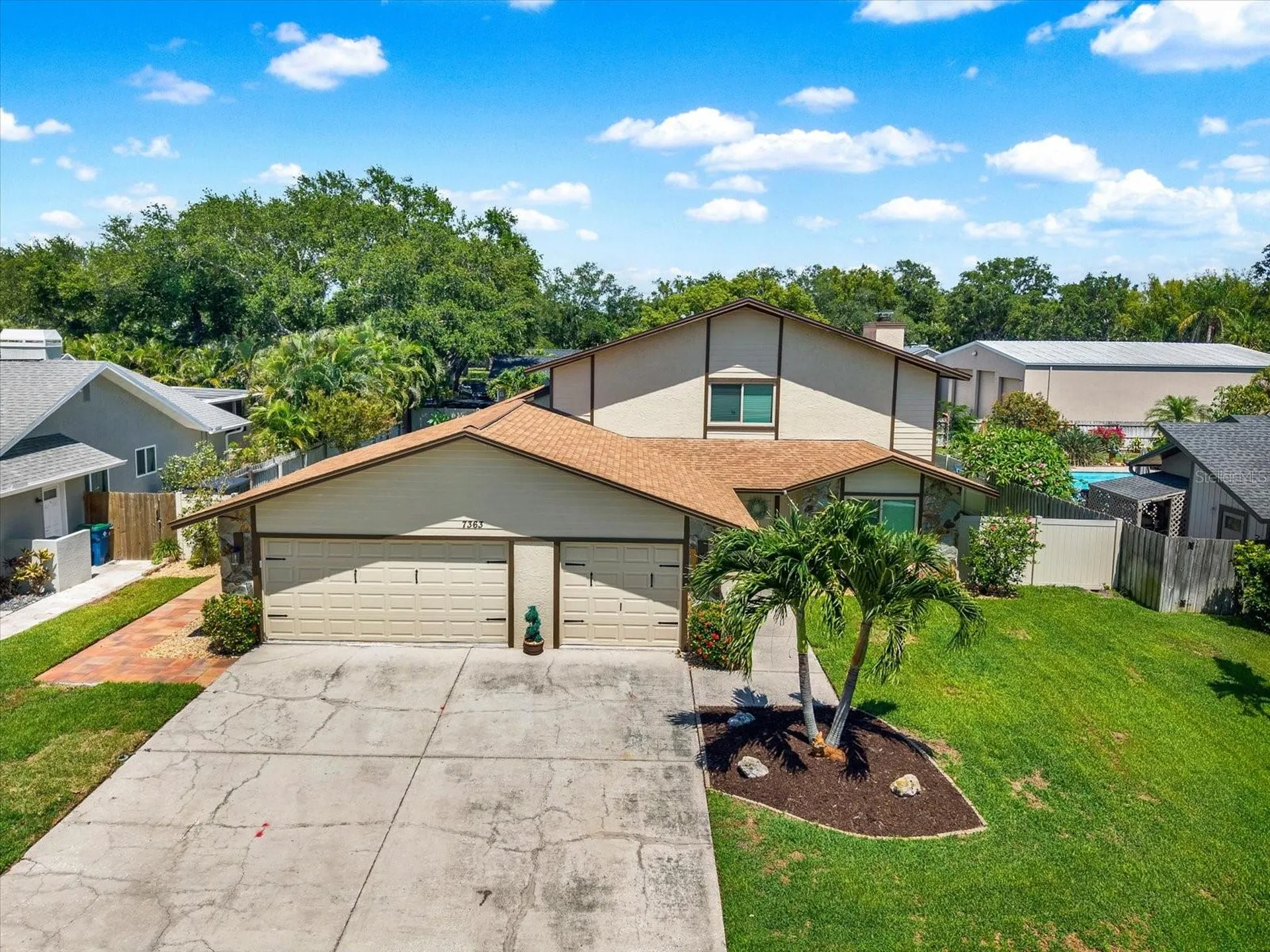 7363 Rosetree Place E Seminole FL 33772