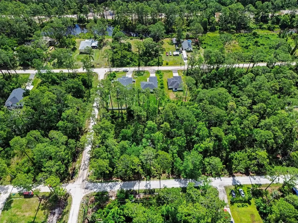 1465 East Parkway Deland FL 32724