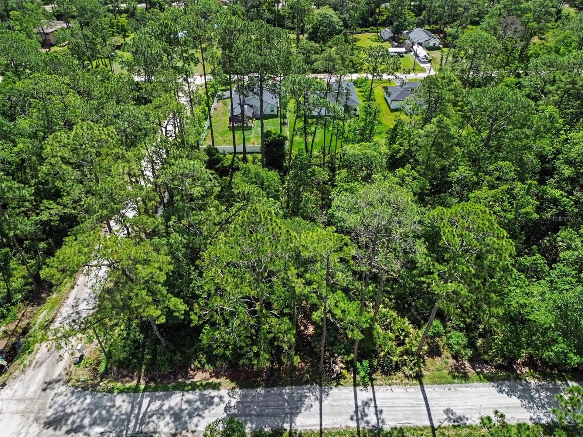 1465 East Parkway Deland FL 32724