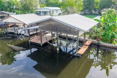 192 SE 241st Street Suwannee FL 32692