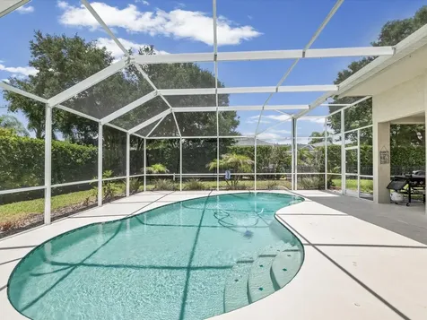 19119 Larchmont Drive Odessa FL 33556