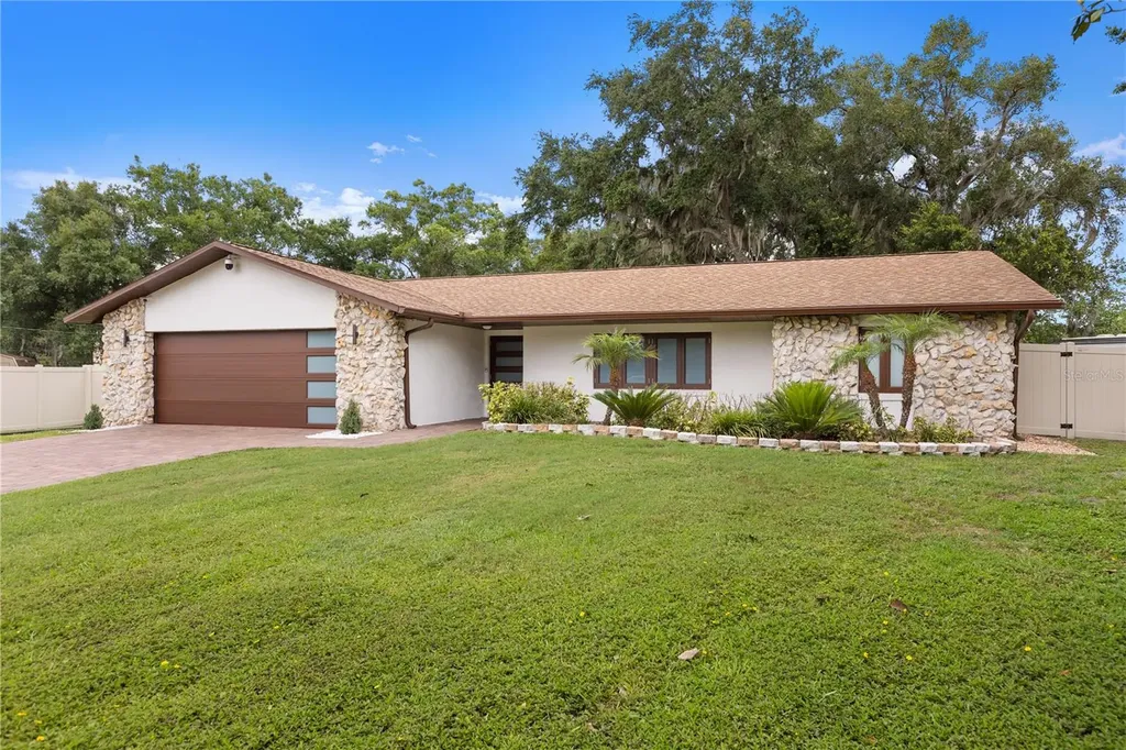 1577 Starfish Street Kissimmee FL 34744