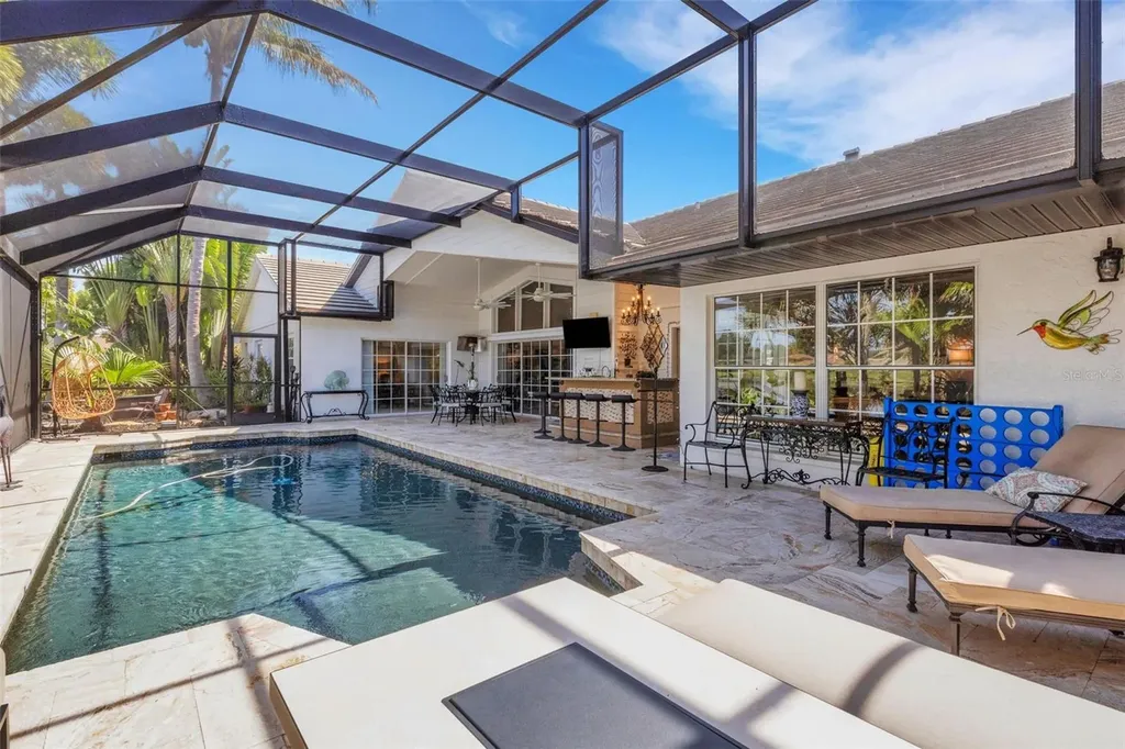 5679 Country Lakes Drive Sarasota FL 34243
