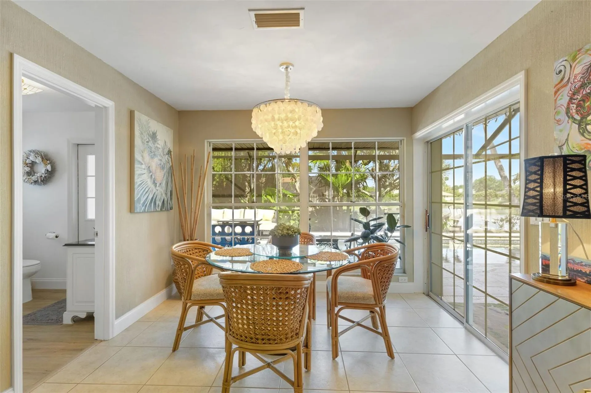 5679 Country Lakes Drive Sarasota FL 34243