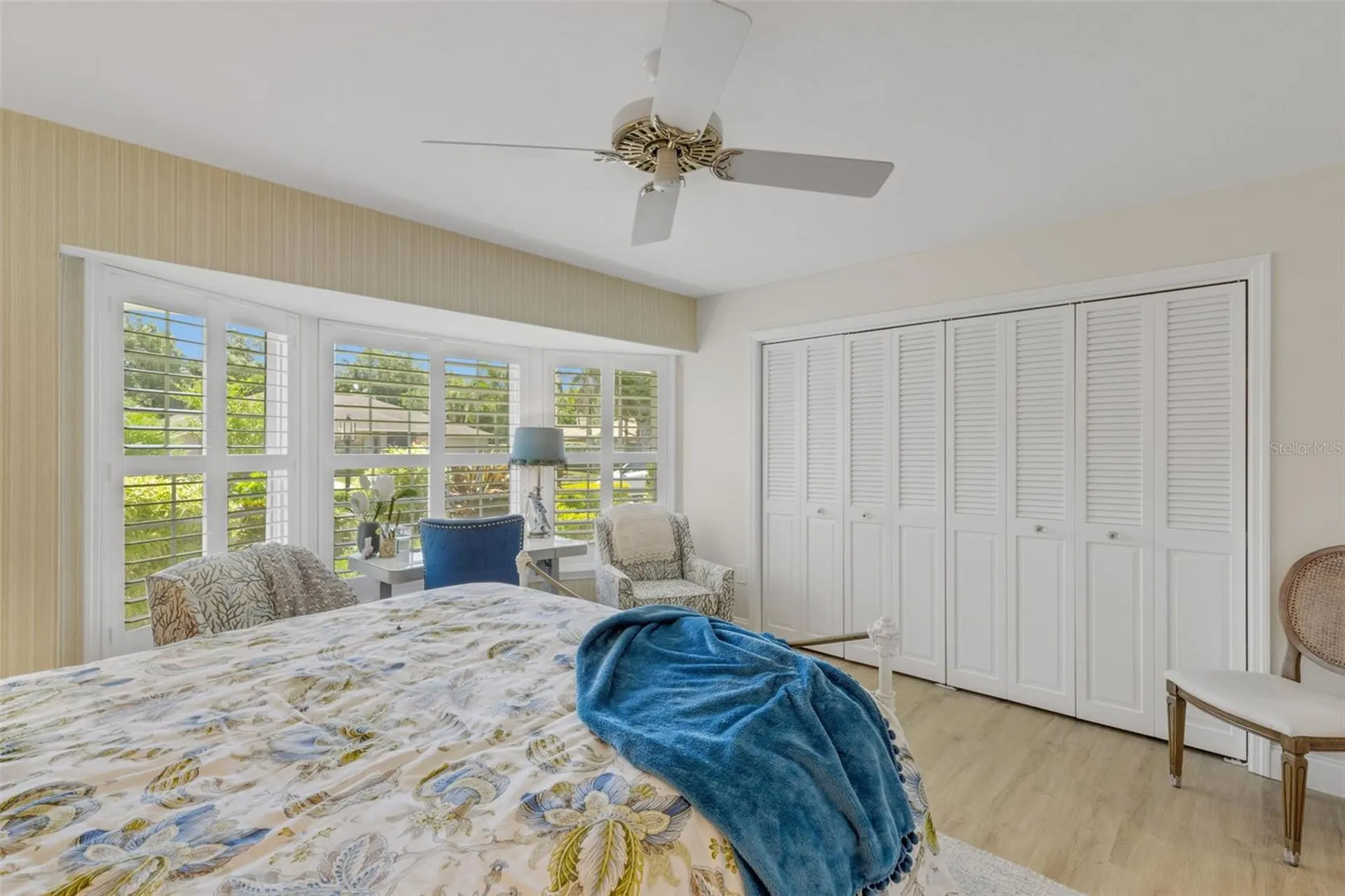 5679 Country Lakes Drive Sarasota FL 34243
