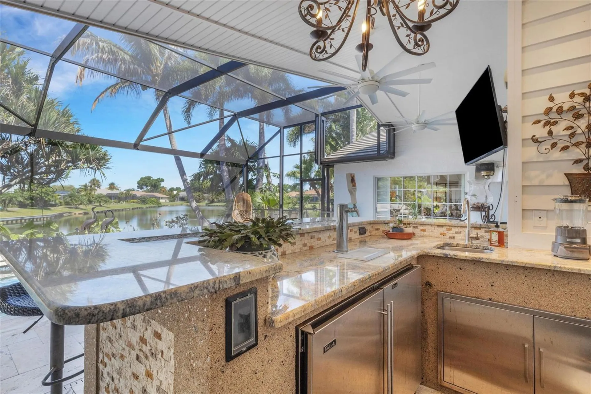 5679 Country Lakes Drive Sarasota FL 34243