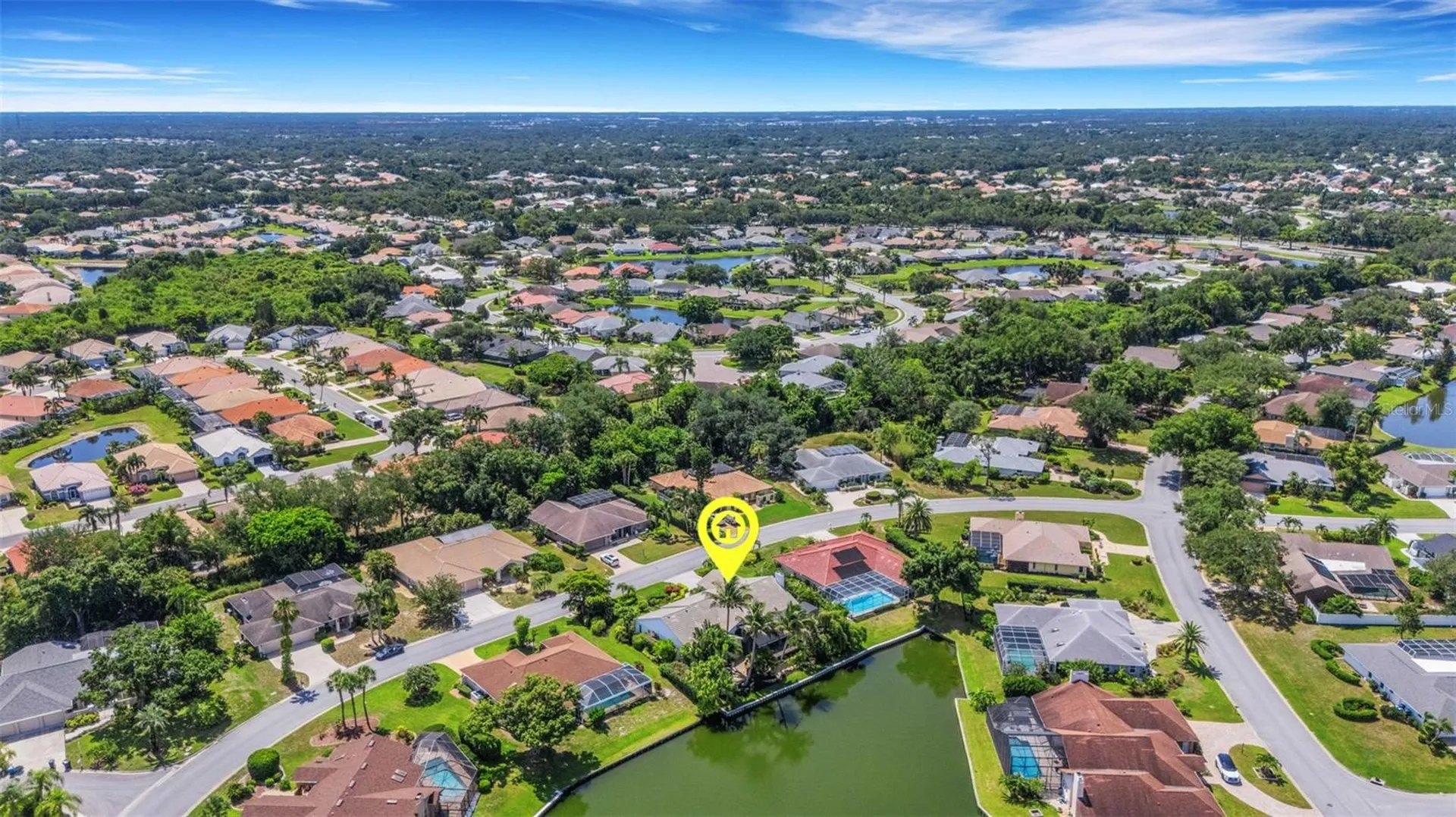 5679 Country Lakes Drive Sarasota FL 34243