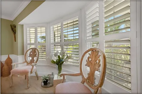 5679 Country Lakes Drive Sarasota FL 34243