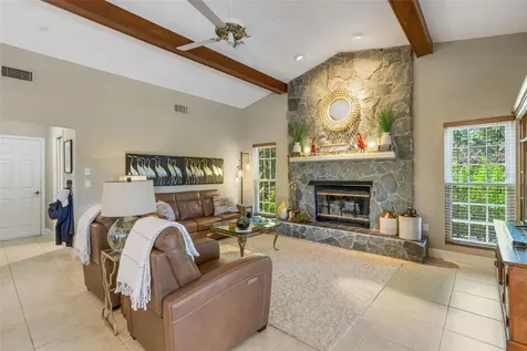 5679 Country Lakes Drive Sarasota FL 34243