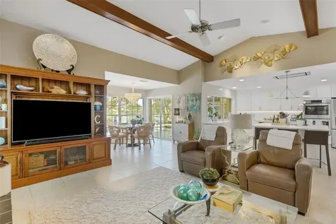 5679 Country Lakes Drive Sarasota FL 34243