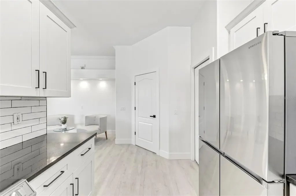 9532 Forest Hills Circle Sarasota FL 34238