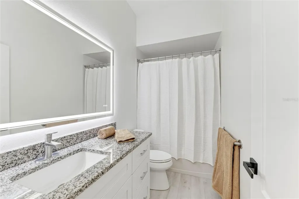 9532 Forest Hills Circle Sarasota FL 34238