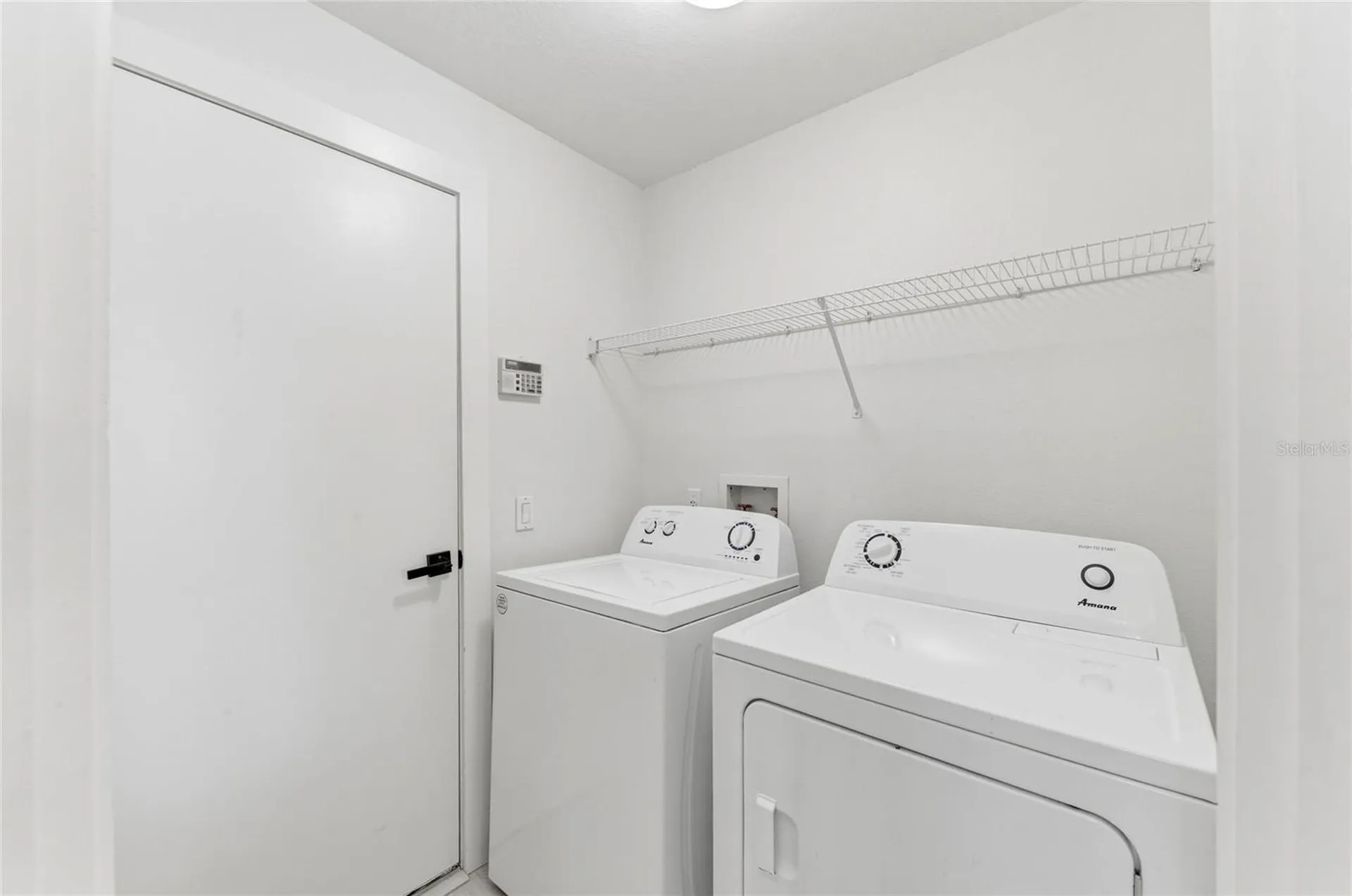 9532 Forest Hills Circle Sarasota FL 34238