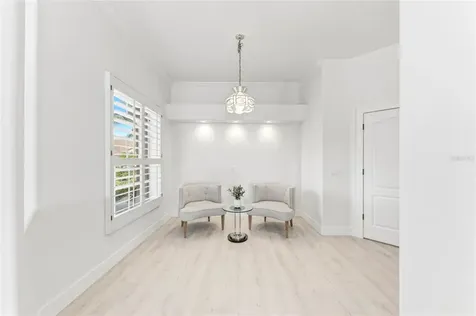 9532 Forest Hills Circle Sarasota FL 34238