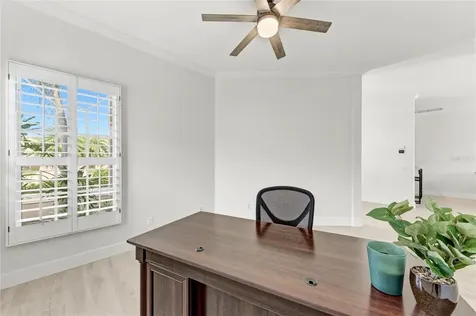 9532 Forest Hills Circle Sarasota FL 34238