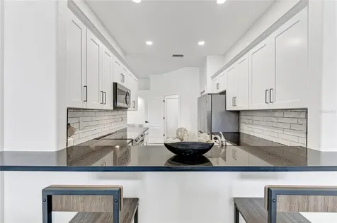 9532 Forest Hills Circle Sarasota FL 34238
