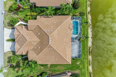 9532 Forest Hills Circle Sarasota FL 34238