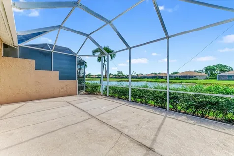9532 Forest Hills Circle Sarasota FL 34238