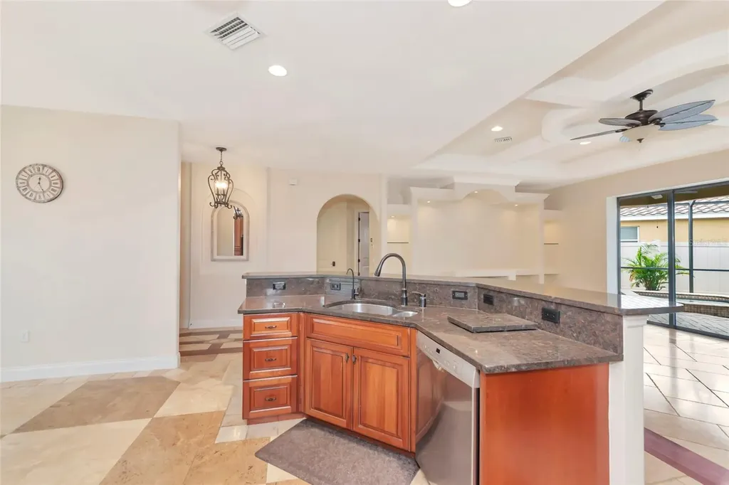 5624 Aaron Court Sarasota FL 34232