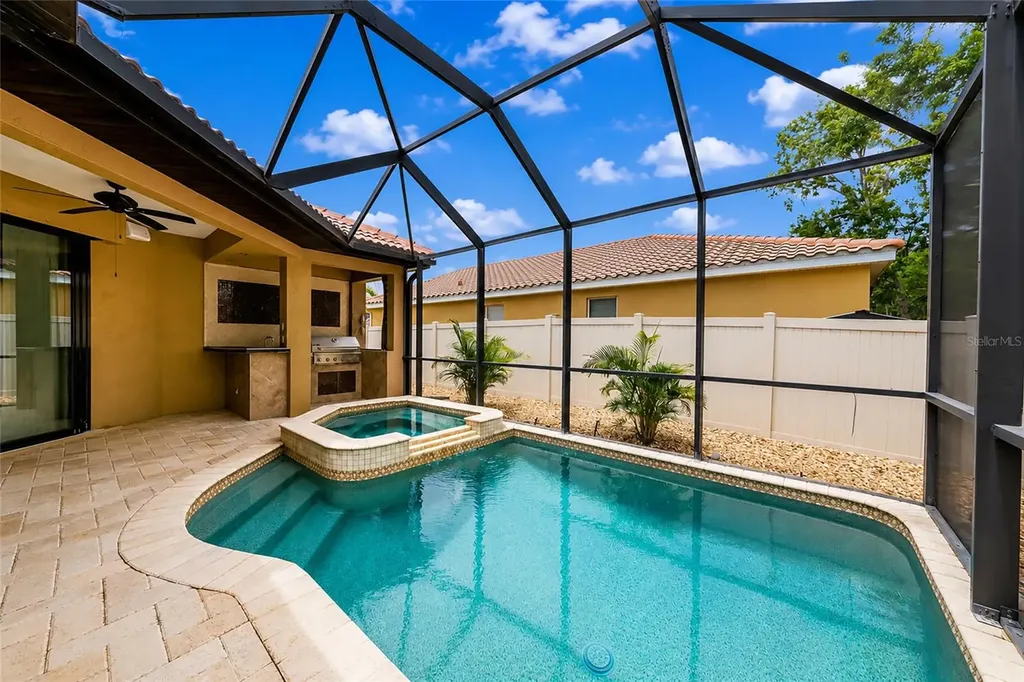 5624 Aaron Court Sarasota FL 34232