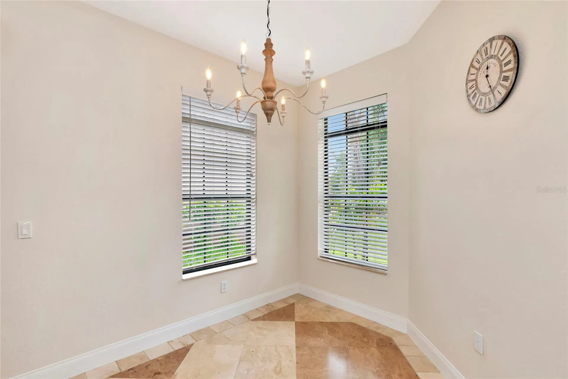 5624 Aaron Court Sarasota FL 34232