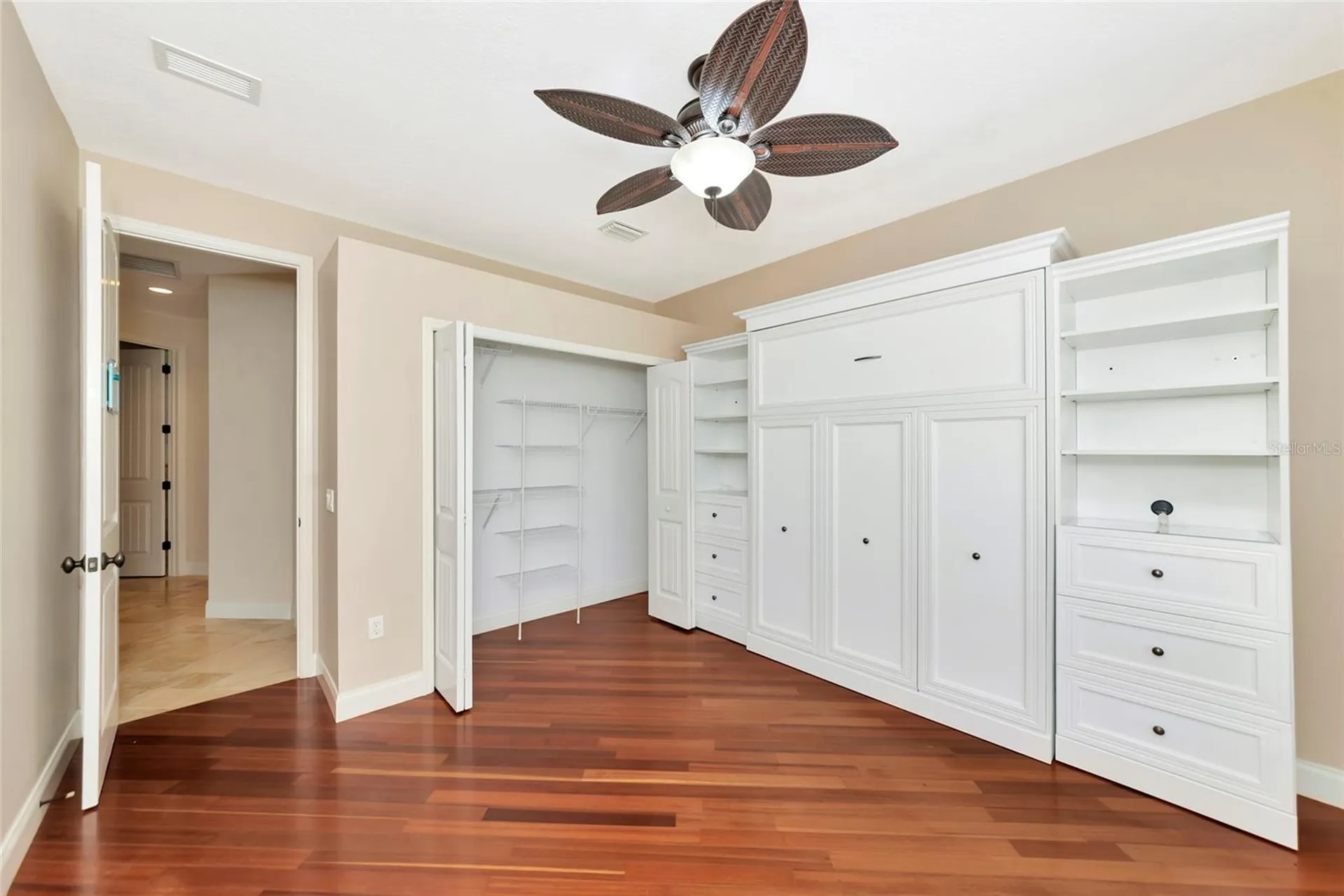 5624 Aaron Court Sarasota FL 34232