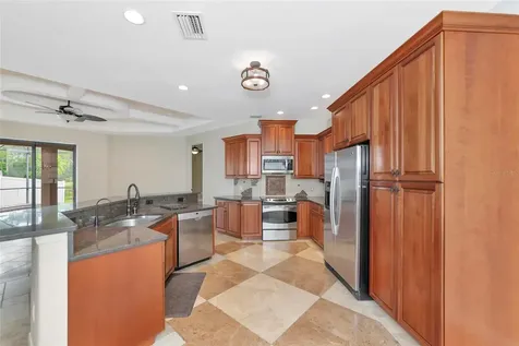 5624 Aaron Court Sarasota FL 34232