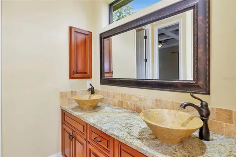 5624 Aaron Court Sarasota FL 34232