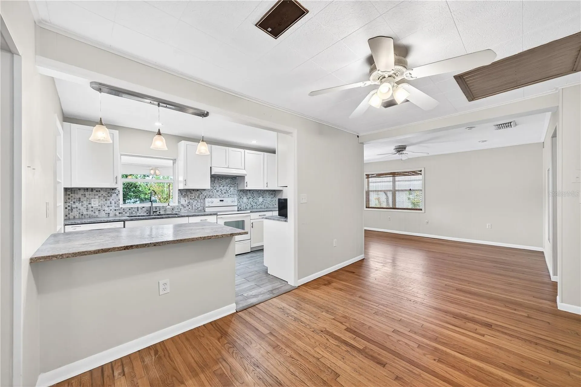 819 Canovia Avenue Orlando FL 32804