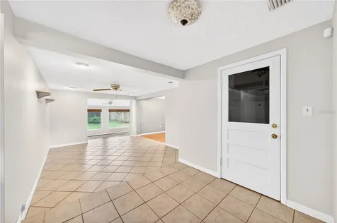 819 Canovia Avenue Orlando FL 32804