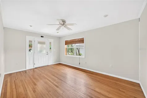 819 Canovia Avenue Orlando FL 32804
