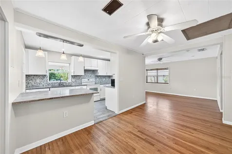 819 Canovia Avenue Orlando FL 32804