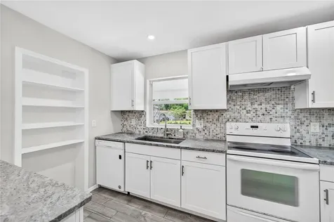 819 Canovia Avenue Orlando FL 32804