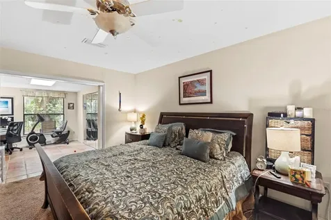 4405 W Melrose Avenue Tampa FL 33629