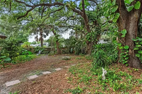 4405 W Melrose Avenue Tampa FL 33629