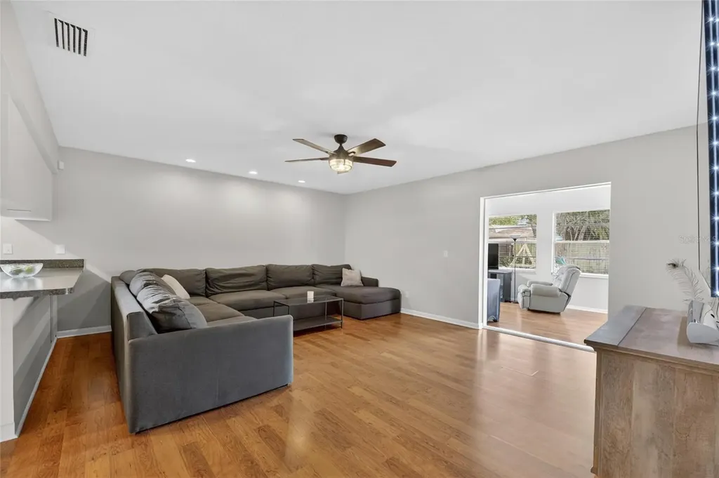 703 Isleton Drive Brandon FL 33511