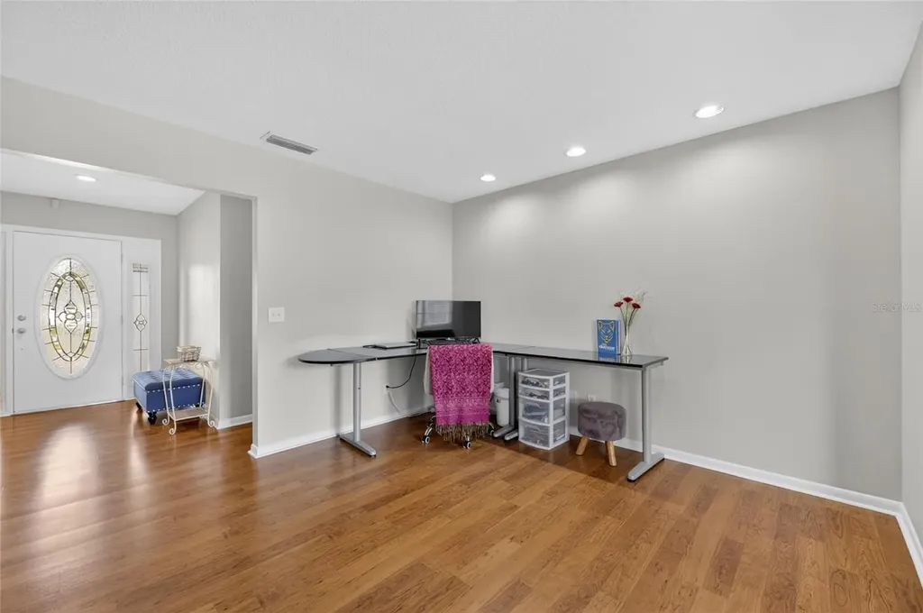 703 Isleton Drive Brandon FL 33511