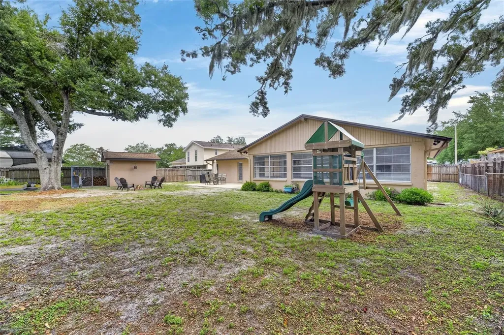 703 Isleton Drive Brandon FL 33511