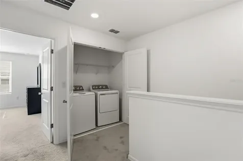 3002 Canary Avenue Davenport FL 33837