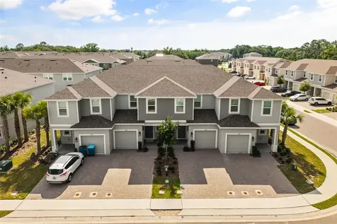 3002 Canary Avenue Davenport FL 33837