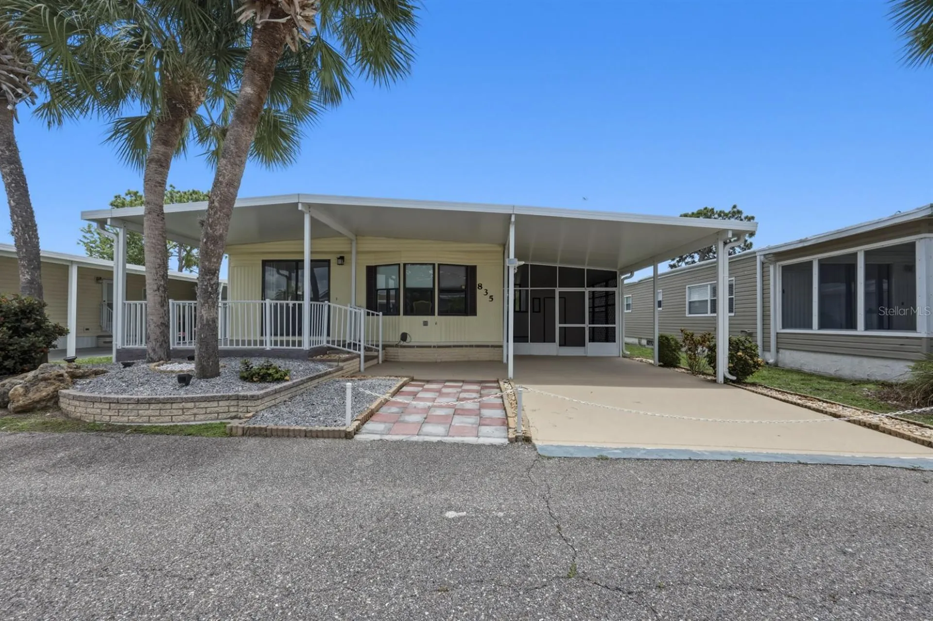2100 Kings Highway Port Charlotte FL 33980