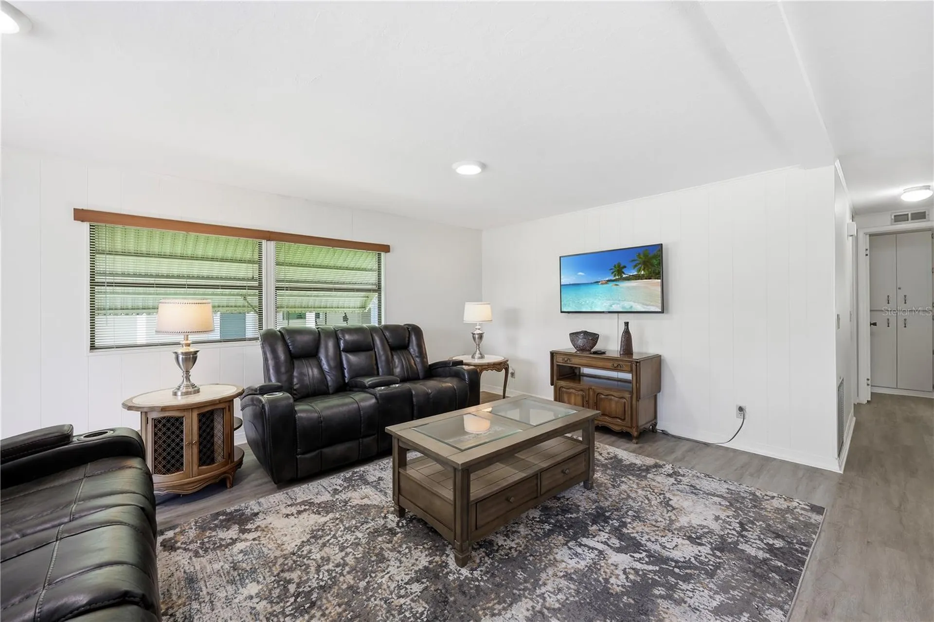 2100 Kings Highway Port Charlotte FL 33980
