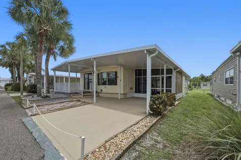 2100 Kings Highway Port Charlotte FL 33980