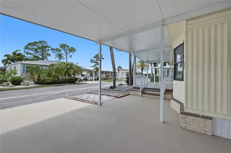 2100 Kings Highway Port Charlotte FL 33980