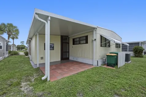 2100 Kings Highway Port Charlotte FL 33980